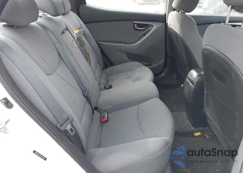 2016 Hyundai Elantra Se z USA, uszkodzony, nr VIN 5NPDH4AE7GH743439